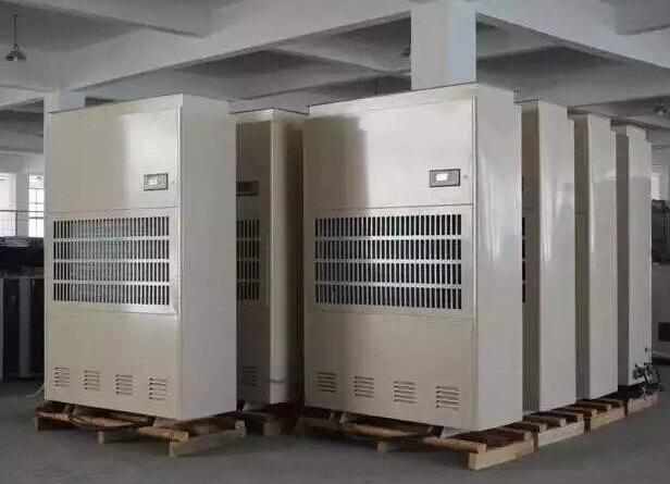 工業(yè)除濕機的電氣連接需要專業(yè)人員的幫助